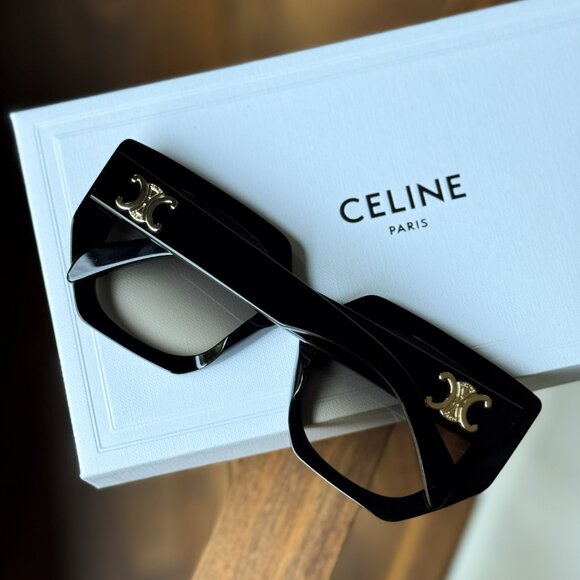 Celine TRIOMPHE Women Sunglasses Black Brown Gradient Butterfly CL40239F 01F - Picture 14 of 15